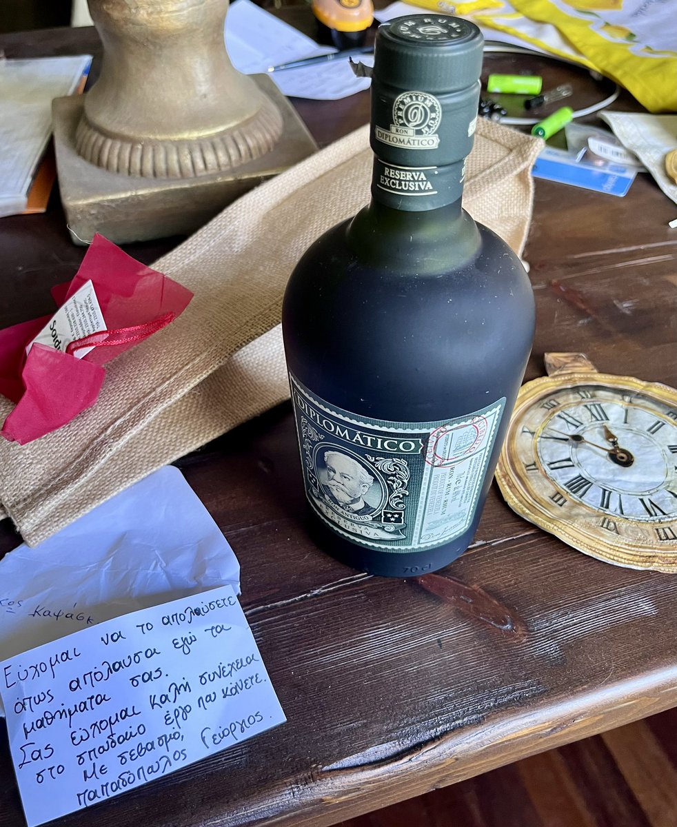 hicdGR's tweet image. Από τέτοια ευγενικά και λεπτά παιδιά αποτελείται η επιστημονική κοινότητα του Ελληνικού Ινστιτούτου Πολιτιστικής Διπλωματίας.
#Proud_for_our_guys