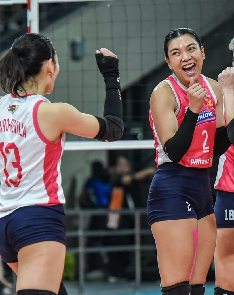 walang kupas ✨

AV: 16 pts, 18 exc receptions (POG)
DLR: 11 exc digs (50% efficiency)

#PVLonTour