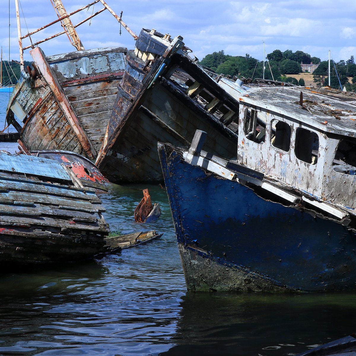 RobRambler214's tweet image. The fabulous Pin Mill 😎
@Visit_Suffolk
@debeninns
@thesuffolkcoast
#PinMill #PinMillSuffolk #Suffolk #SuffolkCoast #ButtandOyster #Pub #ShotleyPeninsula #BoatGraveyard #AbandonedBoats #RiverOrwell #Boats #PhotosofBritain #CoastalLife #Waterside #Coastal #VisitBritain