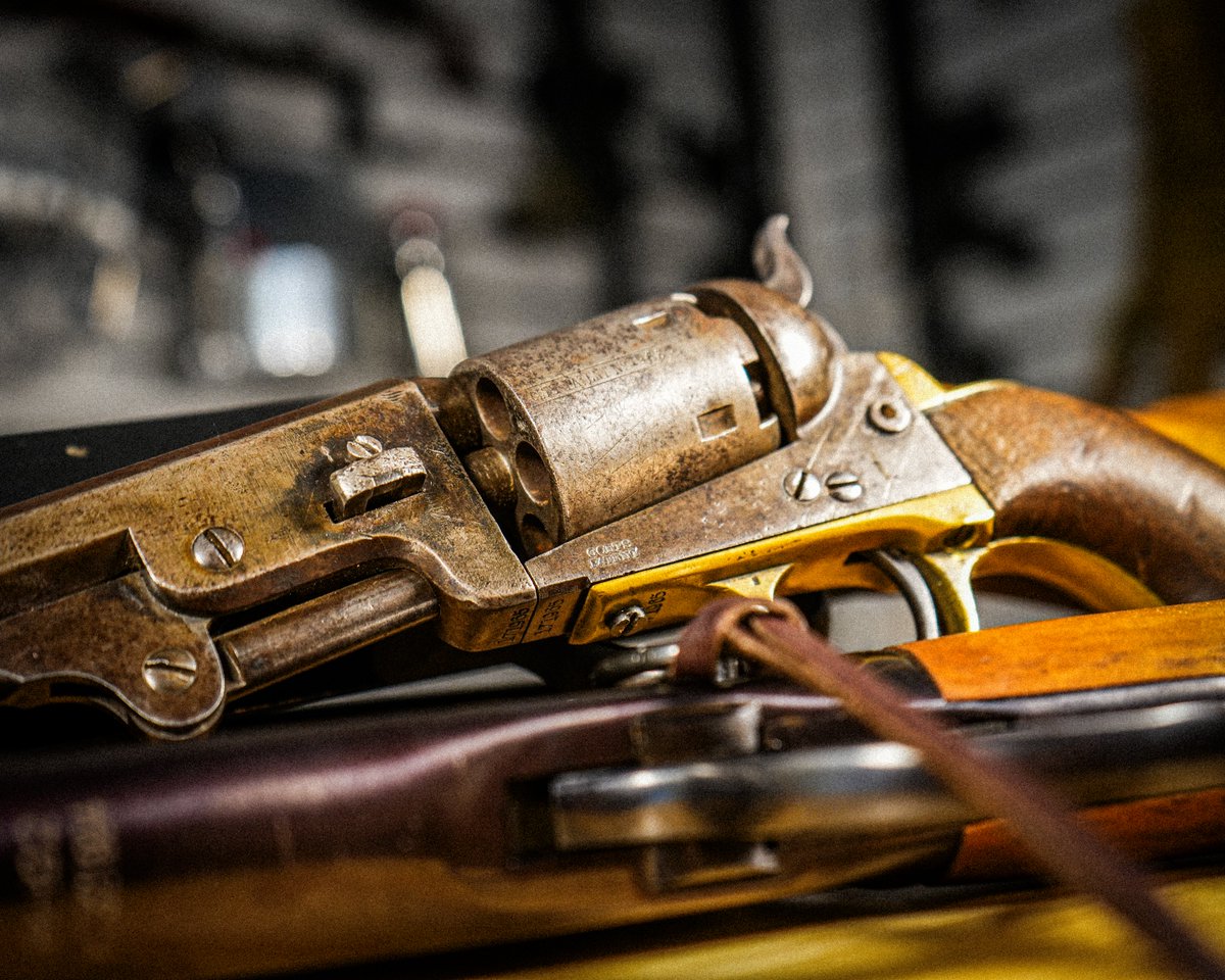 AmmunitionDepot's tweet image. Every mark a mile traveled. Every dent a decision made. And every click of the hammer a heartbeat in history.
Circa 1860s. Back when every belt holster carried more than just a weapon, it carried a reputation.
Worn brass. Aged walnut. Cylinder scene nearly ghosted from time.…