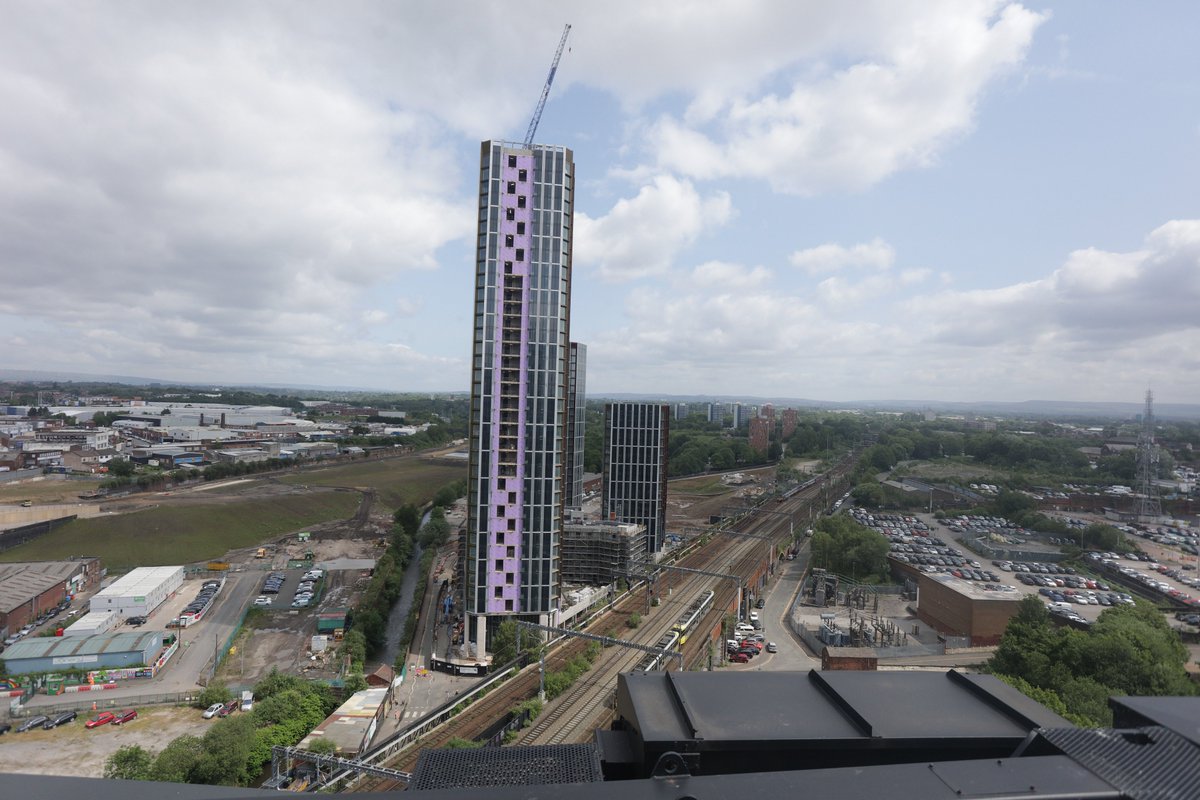 timelapsefilms's tweet image. Our time-lapse of the Far East Consortium development captures key phases of this ongoing project. Installed and maintained by our team, our camera systems provide a continuous, reliable visual record of the site’s transformation.
#TimeLapse
#TimeLapseUK
#SiteMonitoring