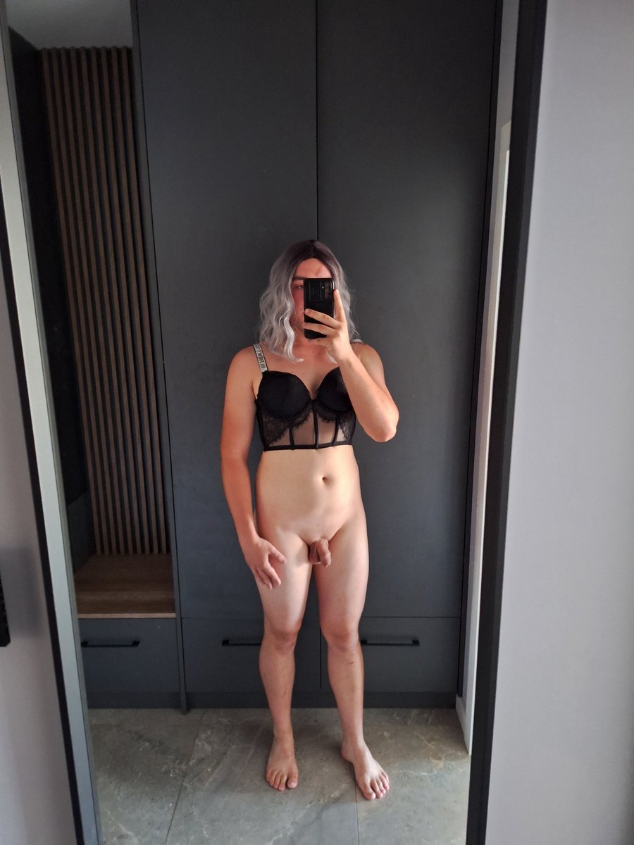 MiaCD69's tweet photo. Lets play 
#crossdresss #gayteen #pride #transsissy #sissygirl #sissycaptions https://t.co/iKSw93PK98
