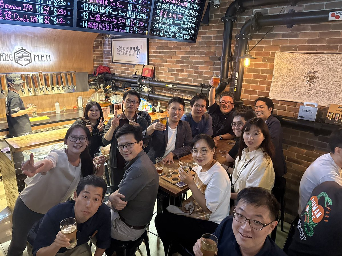 Chung-Wei Kung (@cw_kung) on Twitter photo Beginning of MOF Taiwan-2025 at NTU, and the party prior to the conference!
Great to meet so many friends <a href="/FurukawaG_Kyoto/">Shuhei Furukawa Group</a> <a href="/UNISTMOON/">Hoi Ri Moon</a> <a href="/ParkLab_POSTECH/">Sarah Park</a> <a href="/EratoYamauchi/">The Yamauchi Group</a> <a href="/dunyenkang/">Dun-Yen Kang @ NTU</a> <a href="/Andrew_Sue/">Andrew Sue</a> <a href="/beaman13t/">Chia-Her Lin</a> Beginning of MOF Taiwan-2025 at NTU, and the party prior to the conference!
Great to meet so many friends <a href="/FurukawaG_Kyoto/">Shuhei Furukawa Group</a> <a href="/UNISTMOON/">Hoi Ri Moon</a> <a href="/ParkLab_POSTECH/">Sarah Park</a> <a href="/EratoYamauchi/">The Yamauchi Group</a> <a href="/dunyenkang/">Dun-Yen Kang @ NTU</a> <a href="/Andrew_Sue/">Andrew Sue</a> <a href="/beaman13t/">Chia-Her Lin</a>