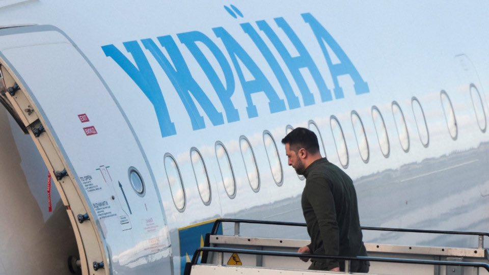 The Ukrainian Week / Tyzhden (@ukr_week_en) on Twitter photo #Poland An assassination attempt on #Zelensky at the Rzeszow airport was prevented (🇺🇦SBU)
«It was prepared by a military pensioner», a 🇵🇱 russian agent (..) firmly believed in the Soviet idea & had been carrying out the intention for years. So, he was activated», said V. Malyuk. #Poland An assassination attempt on #Zelensky at the Rzeszow airport was prevented (🇺🇦SBU)
«It was prepared by a military pensioner», a 🇵🇱 russian agent (..) firmly believed in the Soviet idea & had been carrying out the intention for years. So, he was activated», said V. Malyuk.