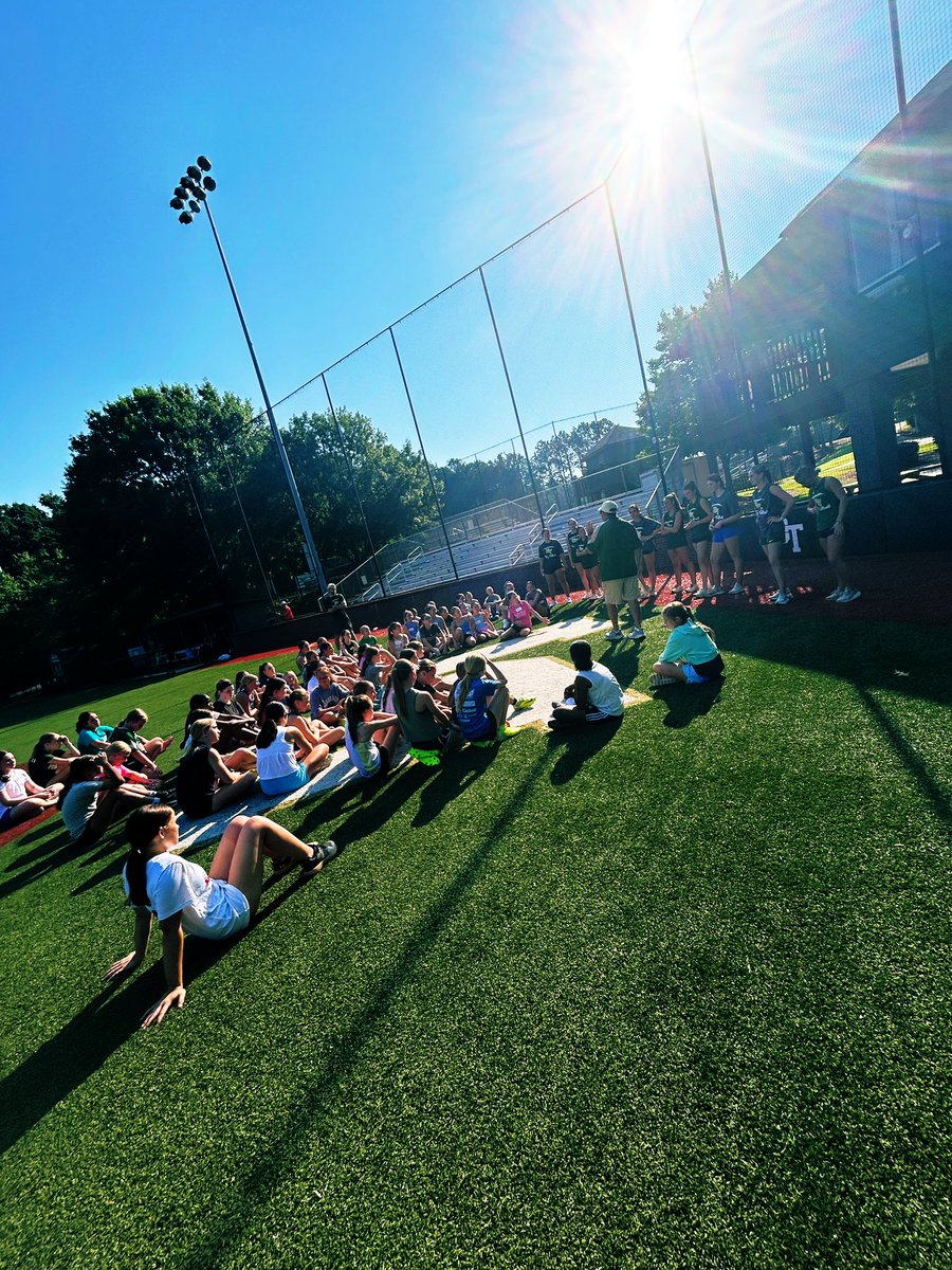 It’s a great day for Flag!!! Camp day 1! 👏👏 <a href="/BTCatholic/">Blessed Trinity</a> <a href="/BTTitansAD/">Blessed Trinity Athletics</a>