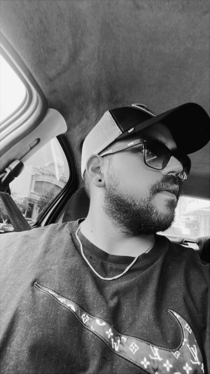 RfImann's tweet photo. خرداد 🖤 https://t.co/bqsvyoStuA