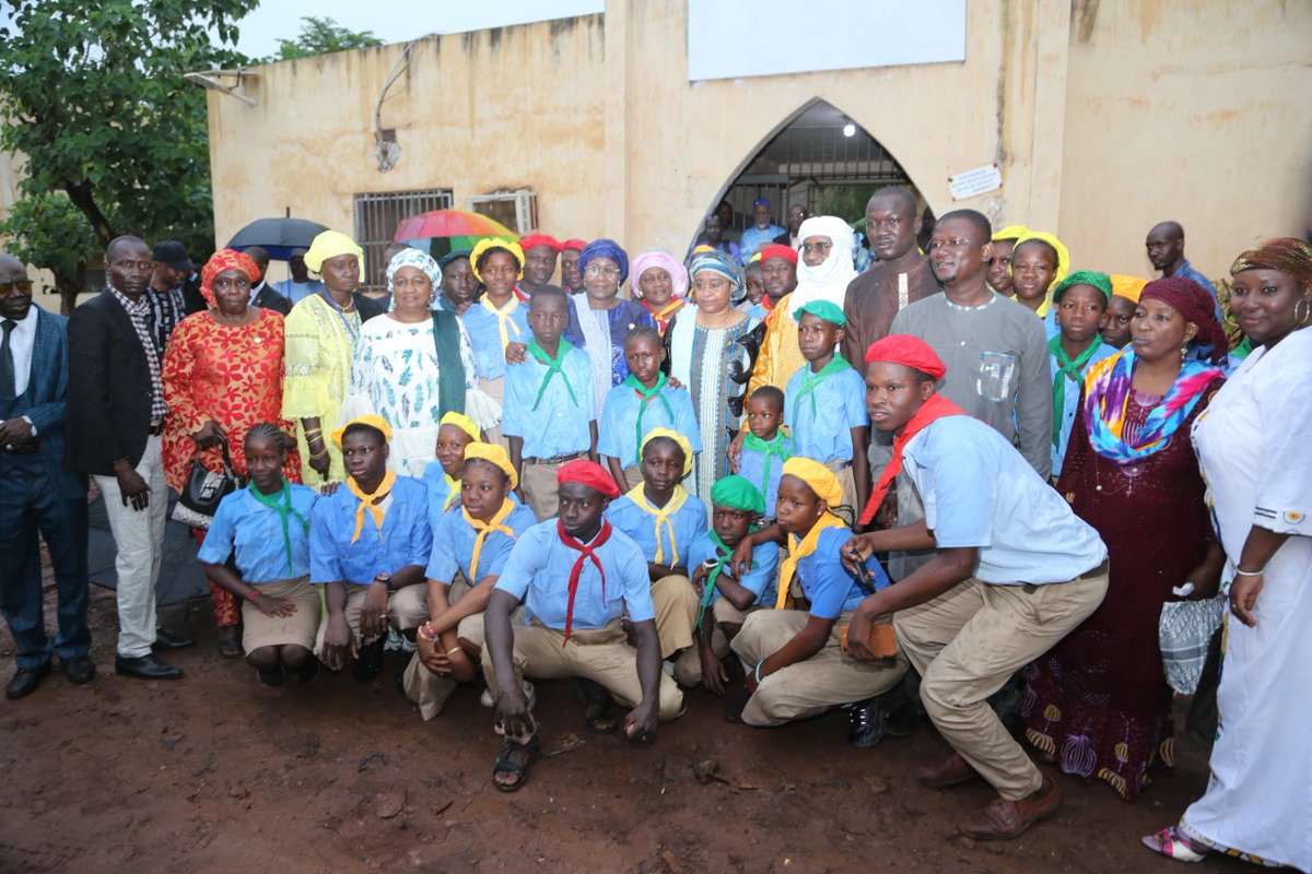 Malijetactu's tweet image. Lancement de la session du baccalauréat 2025: Le ministre Assa Badiallo Touré donne le ton des épreuves au lycée Ibrahim Ly malijet.com/education_et_f… #malijet #Lancement #session #baccalauréat #ministre #AssaBadialloTouré #ton #épreuves #lycée #IbrahimLy