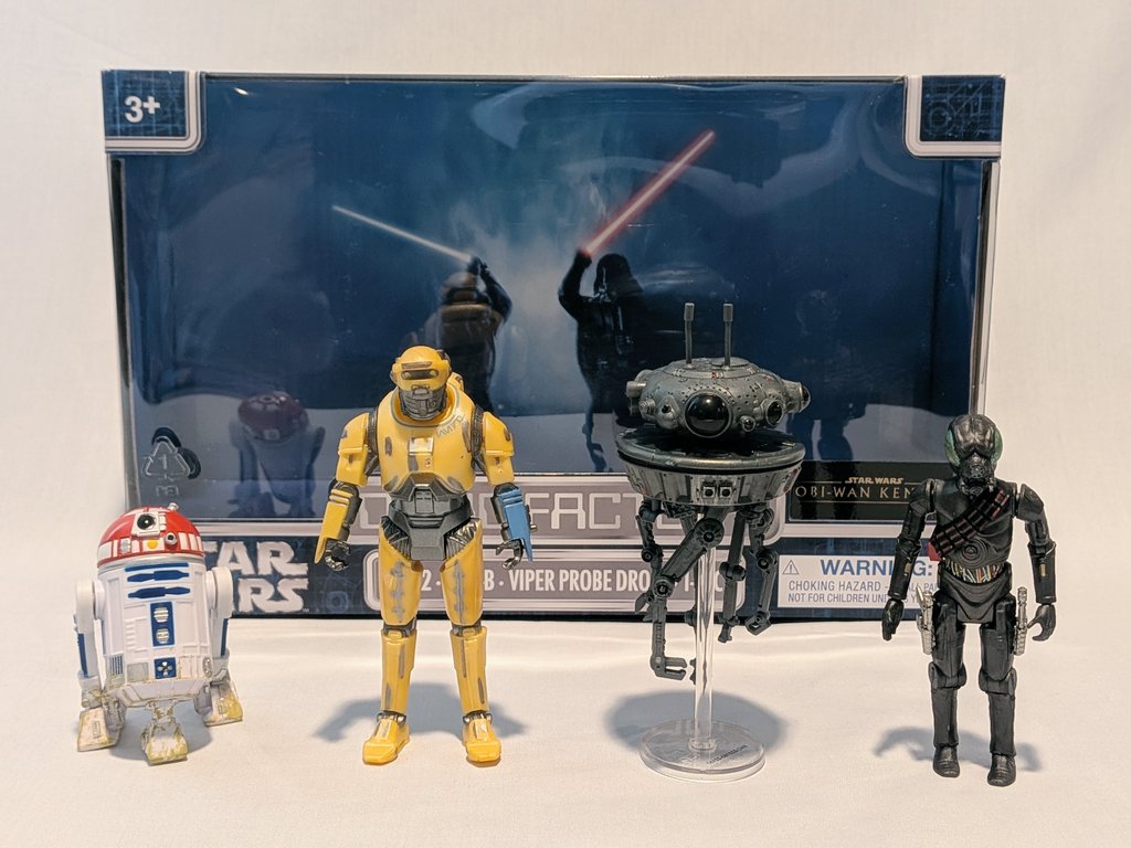 Mopar_McNeer's tweet photo. For Star Wars #MailCallMonday is this nice 3.75" SW Droid Factory four figure pack that my pal @toypicsdude secured for me on clearance from Disney. I really wanted the Probe Droid, but these are all really great offerings, especially considering the discounted price. https://t.co/lyspHIDsg0
