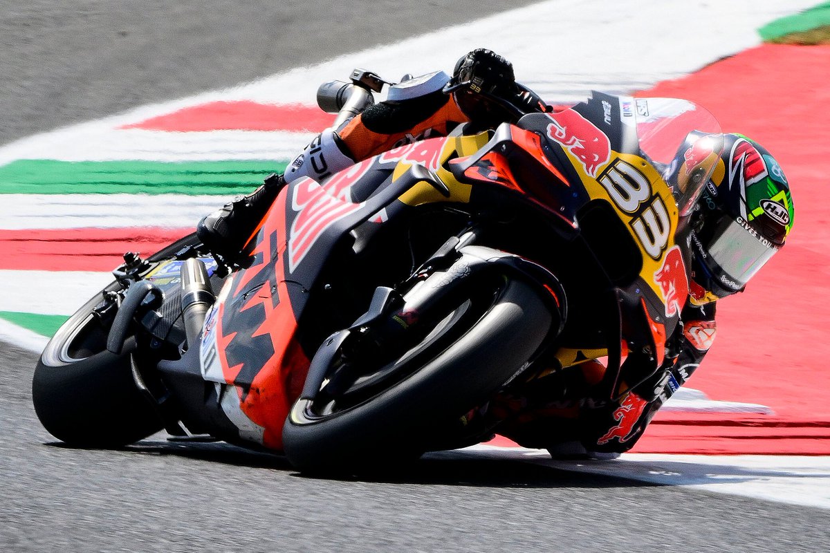 KTM, gracias a Brad Binder, se convierte en el quinto fabricante con el que un piloto alcanza los 100 grandes premios disputados en MotoGP tras Aprilia, Ducati, Honda y Yamaha

#ItalianGP 🇮🇹