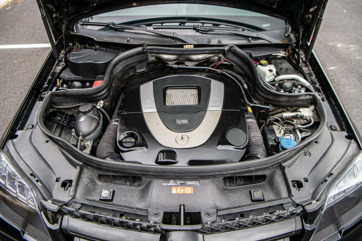 olddirtybenz's tweet photo. the chassis 
the engine 
the box 
the plate 
the thicc tirewall
godspeed homie https://t.co/8Xt8eUp1Ud