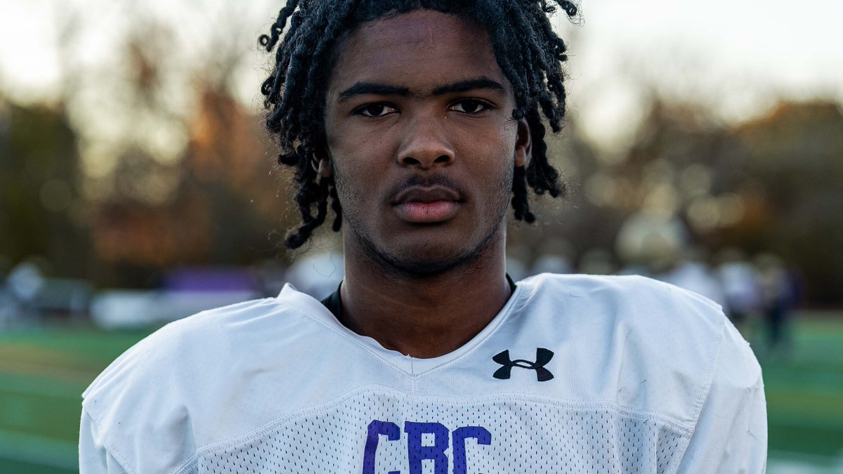 Six Star Football | PLUS+ (@sixstarfootball) on Twitter photo Rockwood Summit Contact Camp: Playmakers
🚨 WRs, DBs, LBs, RBs all made noise in St. Louis-area showcase
📖 Full recap & standout performers from Six Star Football 👇
STORY ▶️ sixstarfootball.com/article/rockwo…
<a href="/Jasahntiller3/">Jasahn Tiller</a> <a href="/JaydenR26/">Jayden Reed</a> <a href="/MiltonProctorII/">Milton H. Proctor II</a> <a href="/Jeremywill12345/">Jeremy Williams</a> <a href="/Terancebills/">Terance Bills</a> Rockwood Summit Contact Camp: Playmakers
🚨 WRs, DBs, LBs, RBs all made noise in St. Louis-area showcase
📖 Full recap & standout performers from Six Star Football 👇
STORY ▶️ sixstarfootball.com/article/rockwo…
<a href="/Jasahntiller3/">Jasahn Tiller</a> <a href="/JaydenR26/">Jayden Reed</a> <a href="/MiltonProctorII/">Milton H. Proctor II</a> <a href="/Jeremywill12345/">Jeremy Williams</a> <a href="/Terancebills/">Terance Bills</a>