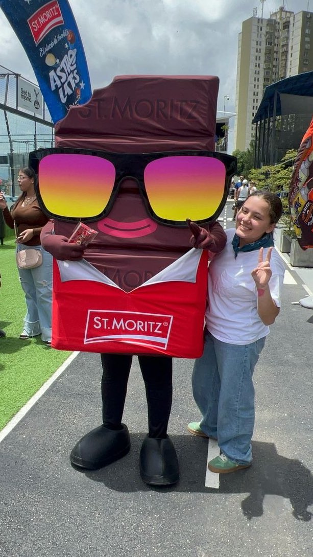 Enviamos este Cuchilate de la suerte para que pronto te lo consigas regalando chocolate ✨✨✨🍫