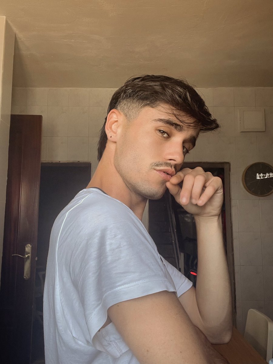 joseeCDMG's tweet image. La cara de los lunes 😴🥱