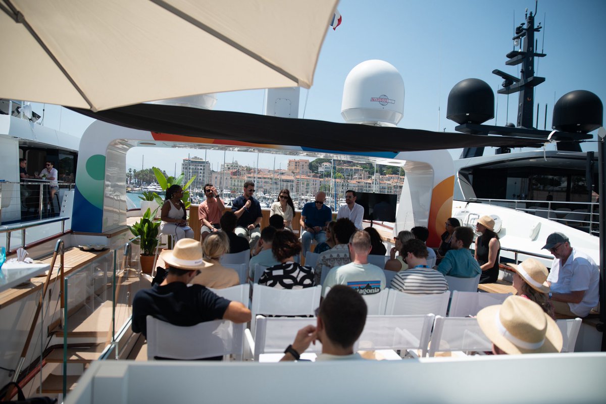 KimekoM's tweet image. 5th Cannes Lions was one for the books! 

I brought back the Digiday in Cannes podcast with incredible guests like Rachel Lindsay, caught up with ad networks and caught a Cardi B concert. 

The Croisette chaos happens in the best way 🇫🇷