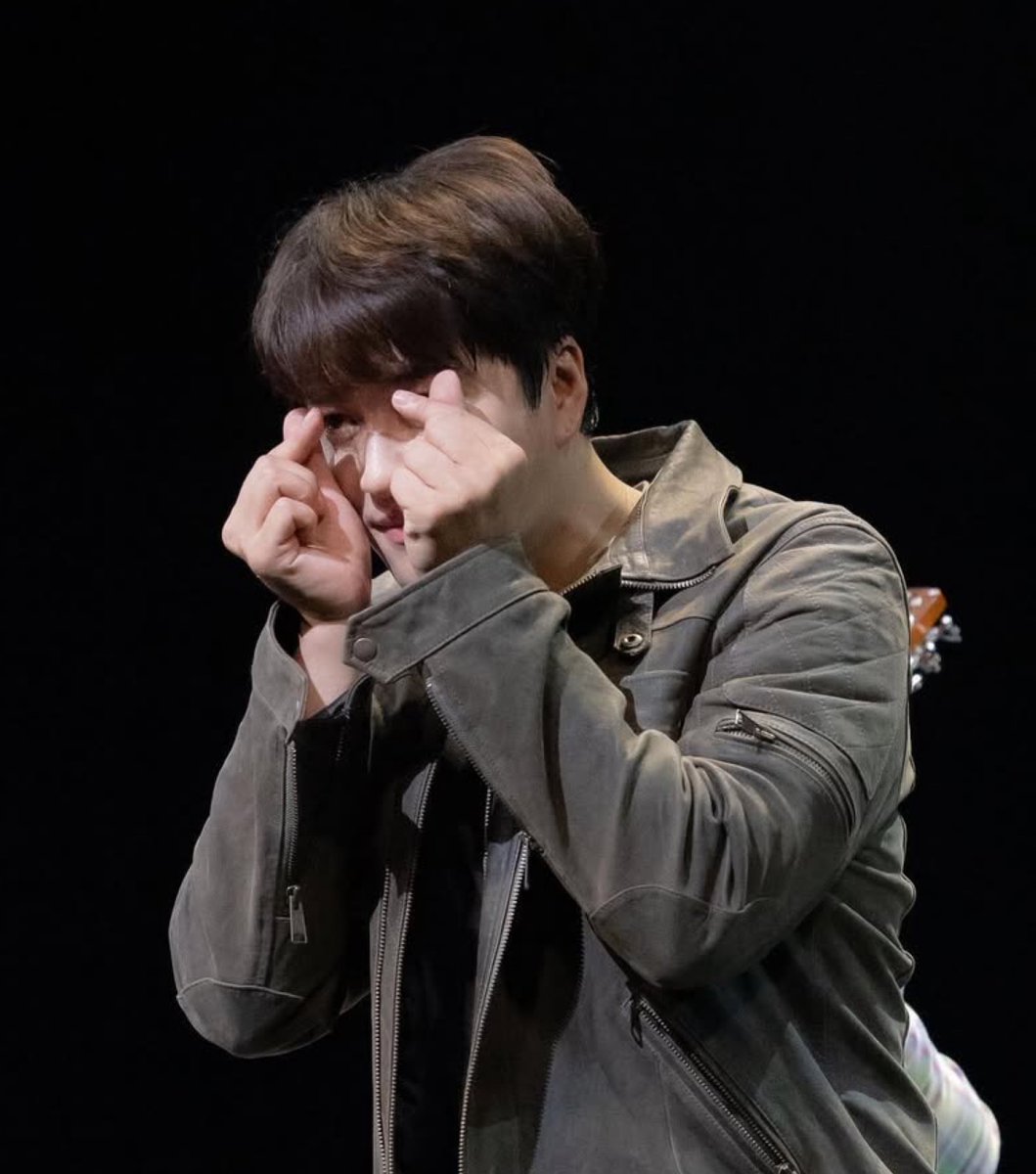 ming___v's tweet image. 밍태수!!!!!!!!!!
우리 귀염둥이를 봐달라