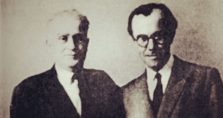 “İtiraf edeyim ki Ahmet Hamdi Tanpınar’ı diğer bütün hocalarımdan üstün buldum. Tanpınar, ölümünden sonra da eserleriyle bana ve öğrencilerime rehberlik etmiştir. Ben onda dostluk, sanatkârlık ve zengin kültürün büyük bir örneğini gördüm.” 

-Mehmet Kaplan