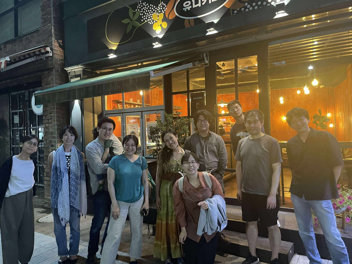 vcaki_kitajima's tweet photo. て音楽作りです。
【第36回大邱国際現代音楽祭】
6月25日(水)~6月27日(金)
韓国大邱コンサートハウス
#韓国
#korea
#デグ
#daegu #デグ国際現代音楽祭 #DCMF https://t.co/0eTvyh1qxW
