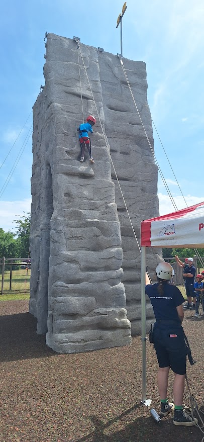 LRDScouts's tweet photo. Also this weekend, our Beavers were on their Adventure Summer Camp at Paccar campsite.
They took part in activities including climbing, a treasure hunt (for well earned ice lollies), zip wires, laser tag &amp; crate stacking.  They also got a lesson in fire lighting and made s'mores. https://t.co/h6yy3RqKrC