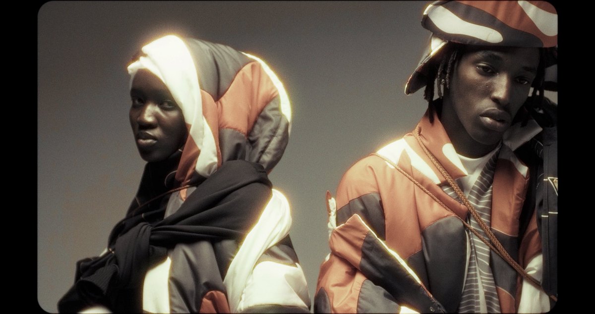 The content coming out of the OniroHouse studio are out of this world.!And this is a screen shot 😭