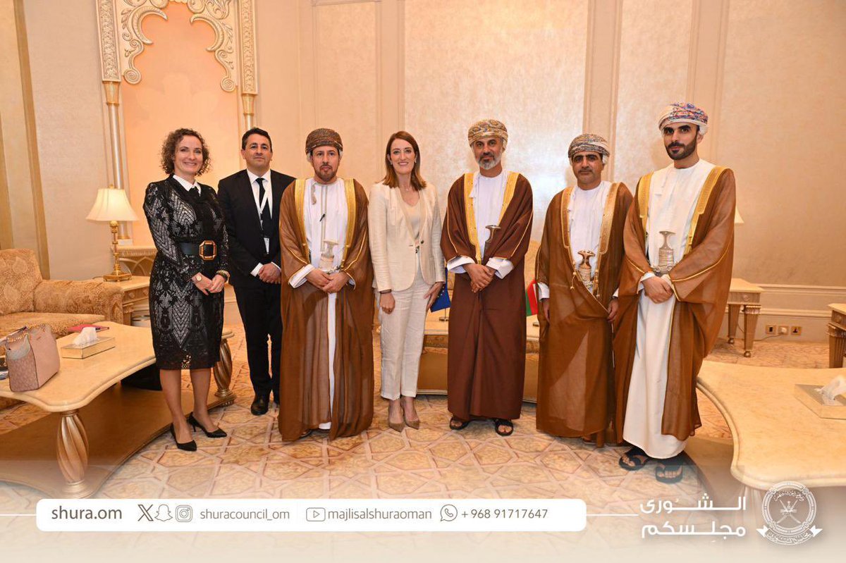 على هامش أعمال اجتماع رؤساء المجالس التشريعية الخليجية برئيسة البرلمان الأوروبي في العاصمة الاماراتية #أبوظبي،، 

⏮️ سعادة خالد المعولي رئيس #مجلس_الشورى، يلتقي بمعالي روبيرتا ميتسولا رئيسة البرلمان الأوروبي.

بحث اللقاء:
☑️ آفاق التعاون البرلماني، وتبادل الرؤى بشأن أبرز الأحداث