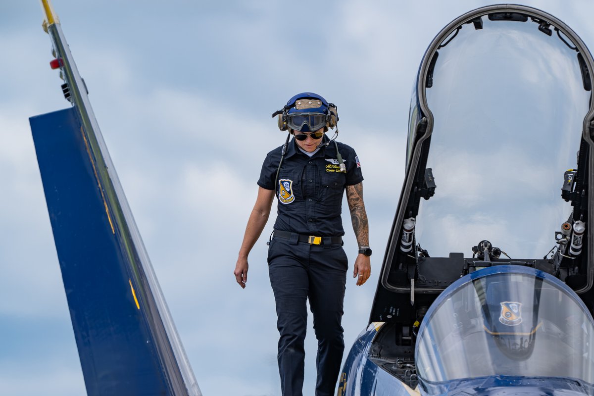 Skyworx_Media's tweet image. Maintainer Monday!!!  The guys and gals that make it happen!!!

#maintainer #airshow #avgeek #aviation #AviationNews #Navy #Airforce