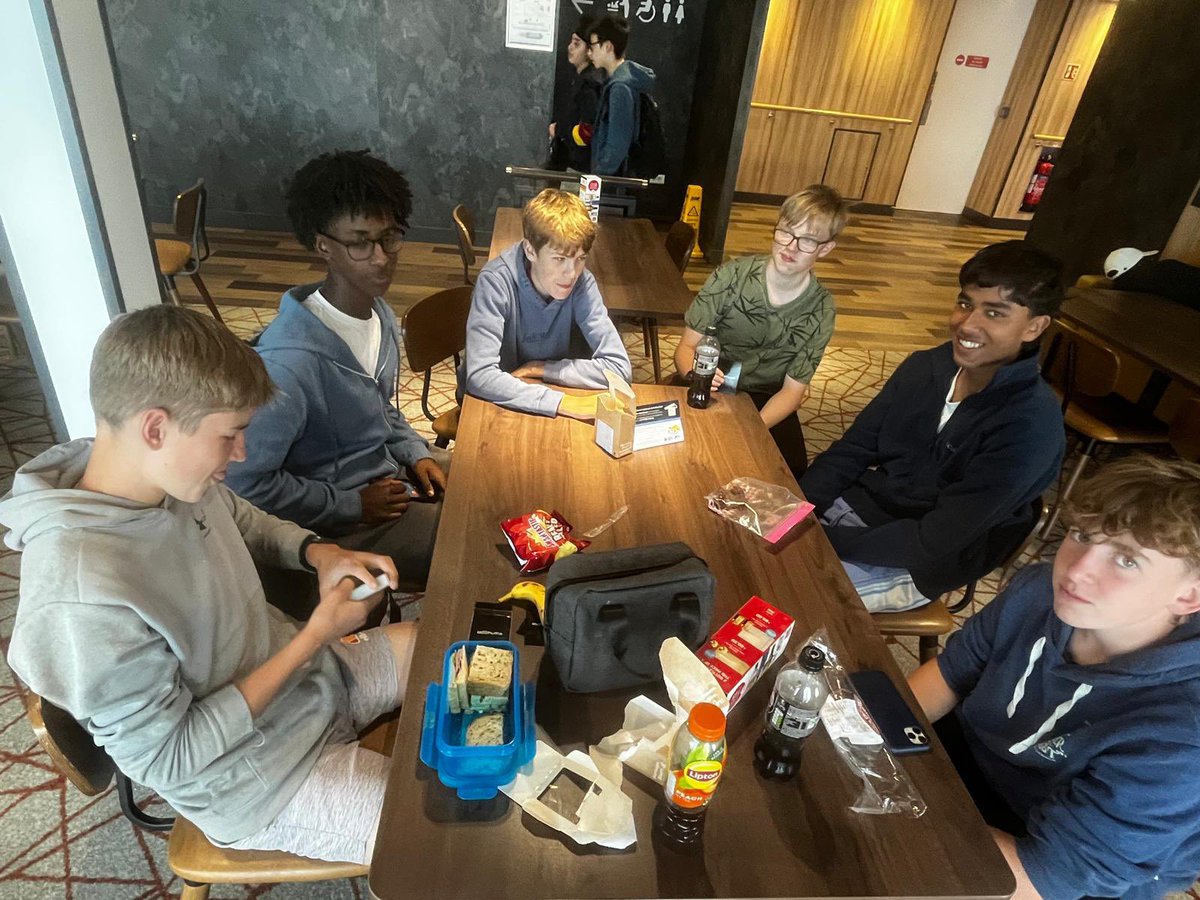 HA_FrenchDept's tweet photo. #FrenchDepartmentOnTour ๐ซ๐ท | Paris Trip 2025
Day 1 โ On the Ferry โด๏ธ
#AuRevoirEngland ๐ | #BackInFrance ๐ซ๐ท | #ParisHereWeCome ๐ผ
#FunInLanguages | @HabsAdamsGS ๐๐ https://t.co/XBXgVMTGuH