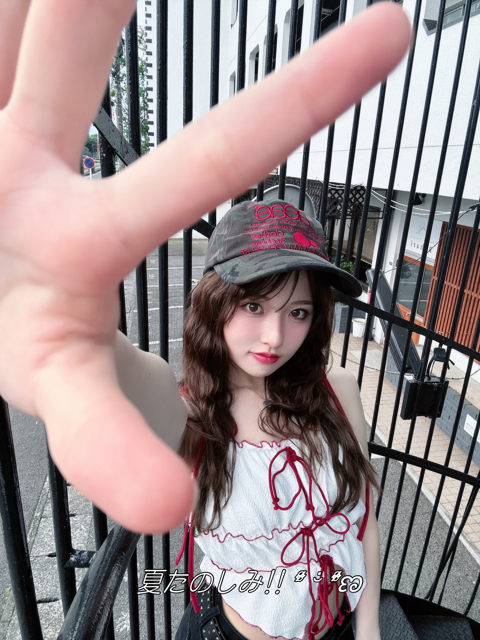 0hm2O14c_200x200.jpg