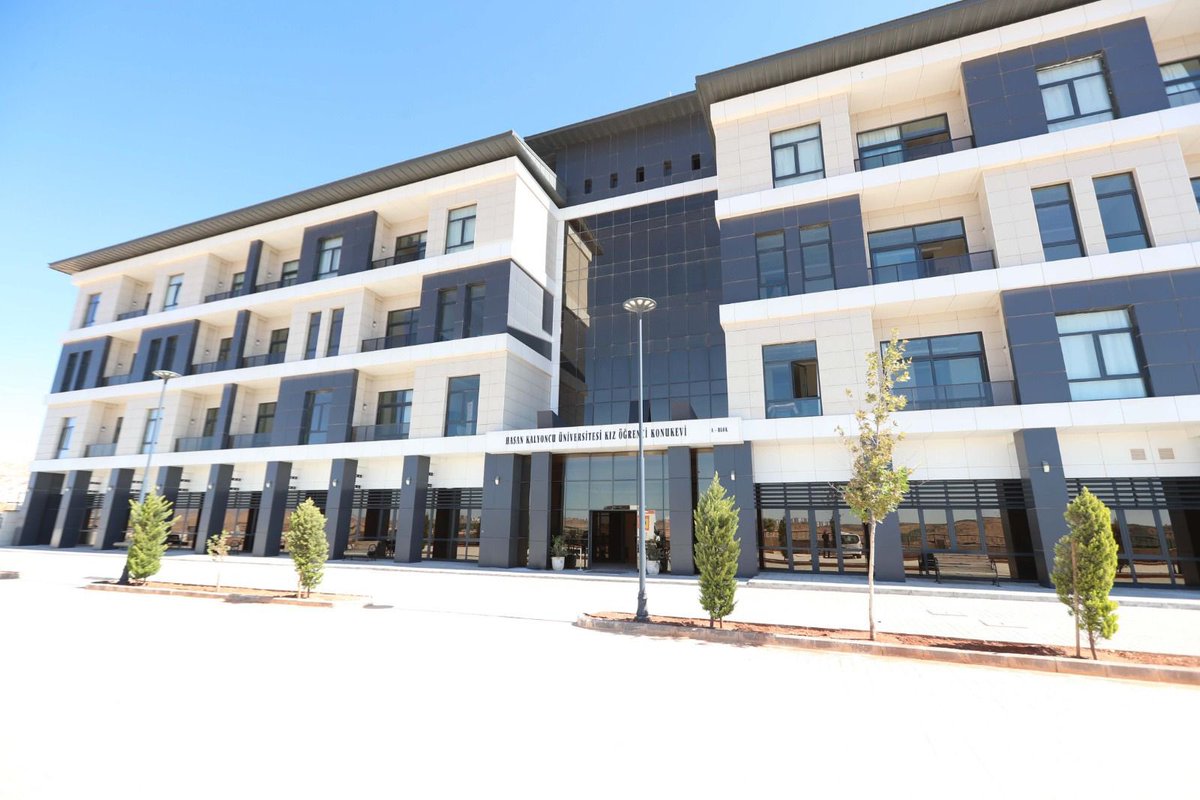 🏠 Yurt, yaşam merkezi ve sosyal tesisler…
#Hasan Kalyoncu Üniversitesi’nde öğrencilik, sadece akademik değil; konforlu, güvenli ve sosyal bir yaşam deneyimidir.
🛏️ Yurttan sınıfa birkaç adım
☕ Sosyal alanlar, kafeler
#hkunv #HKÜKampüs