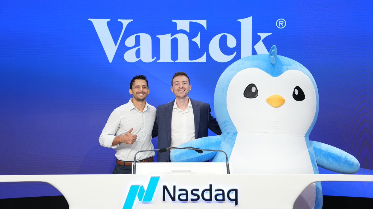 needelman_'s tweet image. GM from @Nasdaq 🐧