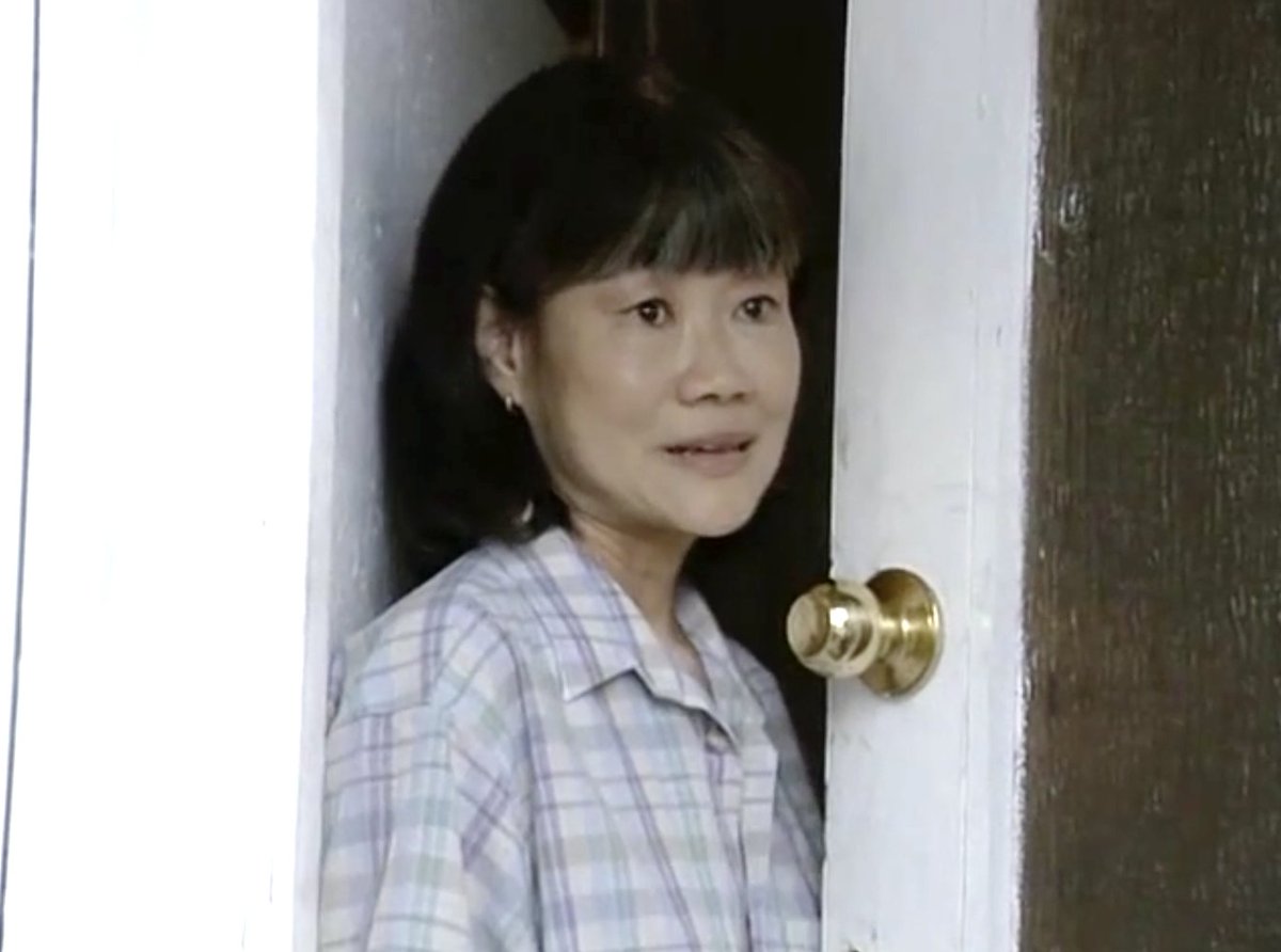 Sorry to read that Pik Sen Lim has passed away. Pim appeared in two The Bill episodes, including here in "Right Way, Wrong Way". RIP Pik.
