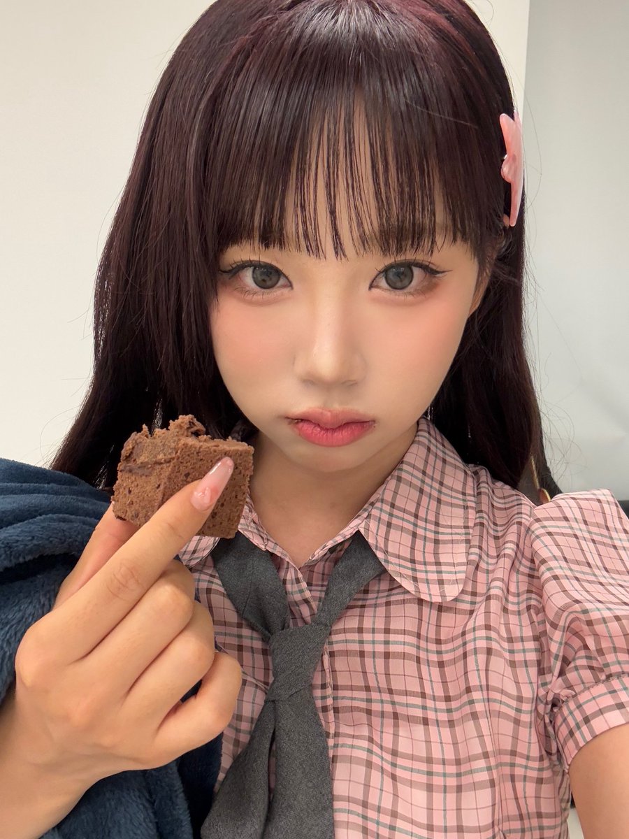 eunseong pics tweet media