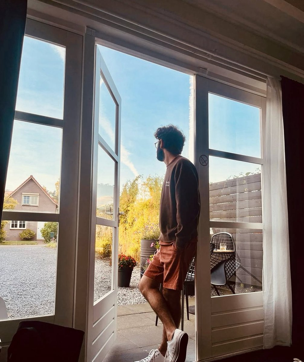 Hello Mister 🥹❤️ He looks so good!!  #BarunSobti