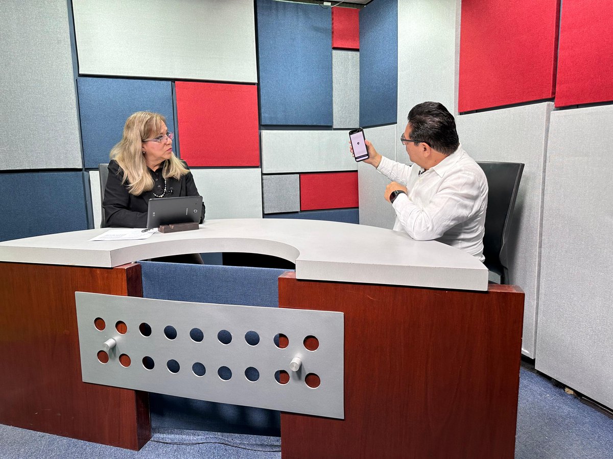 Está mañana el C.P. <a href="/egccontreras/">Enrique González C.</a> en entrevista con Gabriela Escamilla a través de la señal de <a href="/sqcsradioytv/">SQCS Radio y Televisión</a> , promocionando nuestra próxima feria virtual este miércoles 25 y jueves 26.