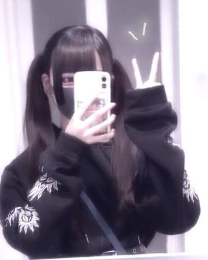 Se_Muj's tweet photo. ハマスカフェス、どんなアーティストさんが出るのかな？好きなアーティストさんのライブ、絶対見たい！🎤 https://t.co/dwHW9yHWU8