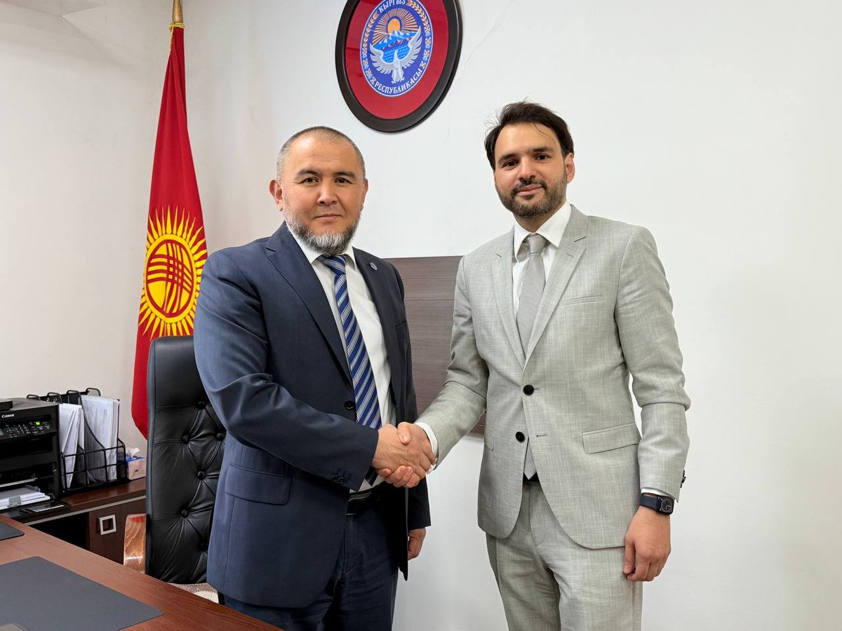 Vasilina Brazhko (@v_brazhko) on Twitter photo 🇺🇳🇰🇬 We congratulate Daniyar Kalmatov on his new role as Director of <a href="/probationkg/">Департамент пробации при МЮ КР</a>. In his meeting with <a href="/georgeabadjian/">George Abadjian</a>, they highlighted the success of the <a href="/EUinKyrgyzstan/">EU in Kyrgyzstan</a> & <a href="/UNODC_ROCA/">UNODC in Central Asia</a> #JUST4ALL project, which has significantly advanced probation over 4⃣years.
<a href="/oliverstolpe/">oliver stolpe</a> 🇺🇳🇰🇬 We congratulate Daniyar Kalmatov on his new role as Director of <a href="/probationkg/">Департамент пробации при МЮ КР</a>. In his meeting with <a href="/georgeabadjian/">George Abadjian</a>, they highlighted the success of the <a href="/EUinKyrgyzstan/">EU in Kyrgyzstan</a> & <a href="/UNODC_ROCA/">UNODC in Central Asia</a> #JUST4ALL project, which has significantly advanced probation over 4⃣years.
<a href="/oliverstolpe/">oliver stolpe</a>