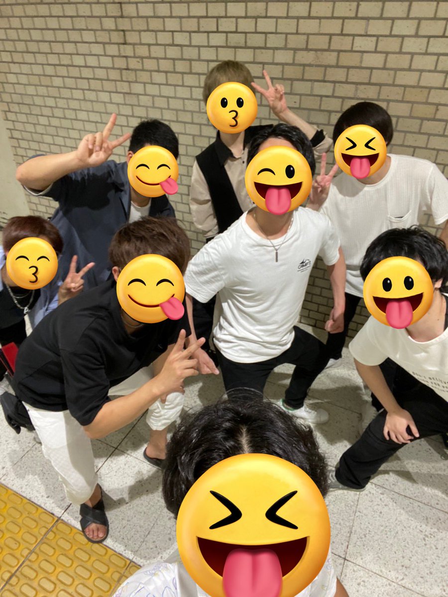 そば tweet media