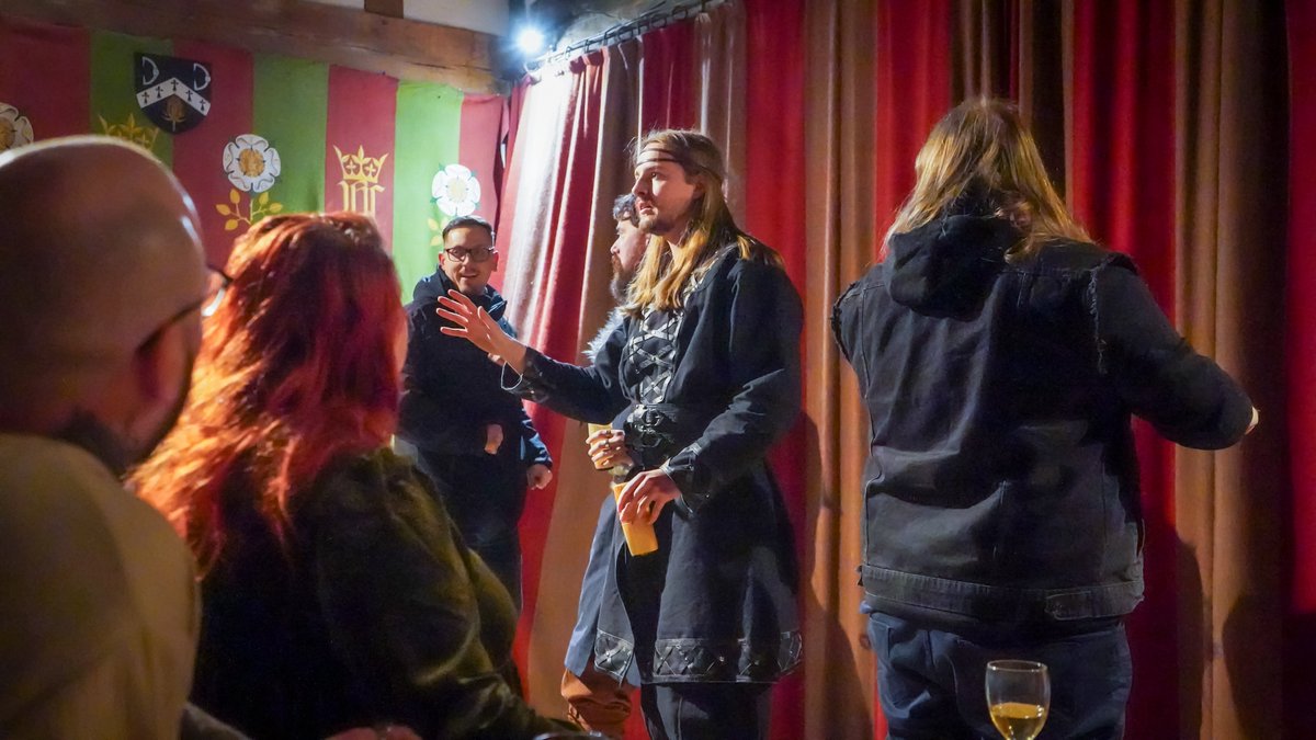 BarleyHallYork's tweet photo. Don't forget! Jorvik Immersive Theatre is back at Barley Hall this summer!

🎭 Barley Hall
🗓️ 25 &amp; 26 July
🎟️ £20 | Ages 16+

Get your tickets 👇
https://t.co/dsySRfs0d7

#Vikings #Theatre #Immersive #History #York @charlieblanshard https://t.co/DH83F04gXk