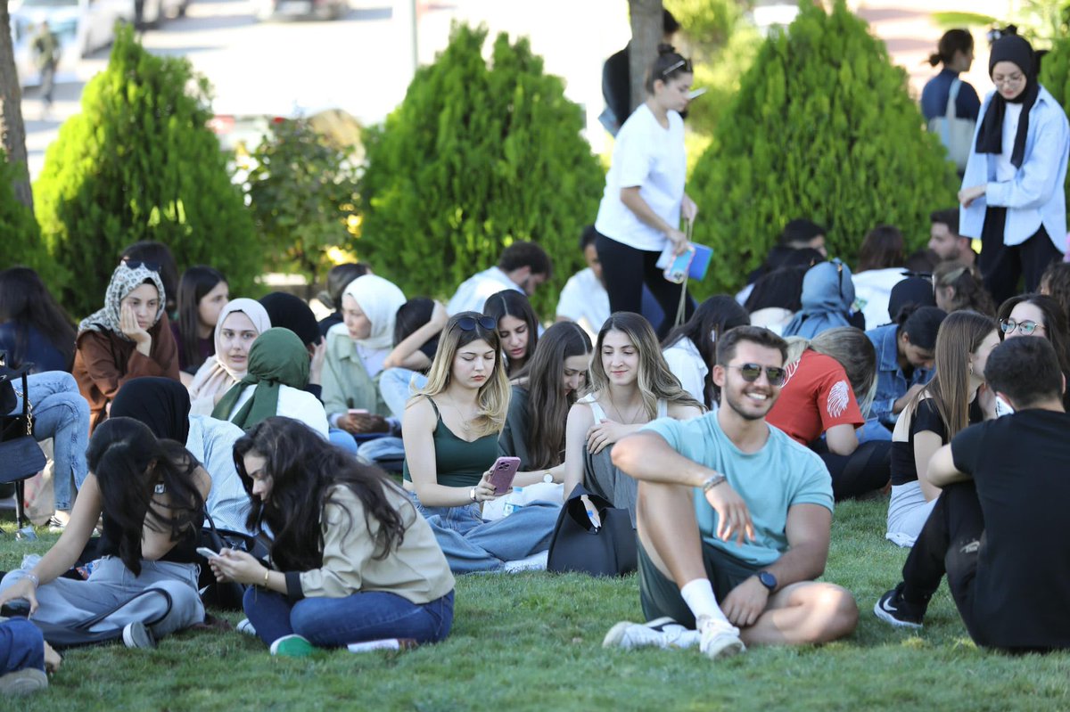 🎓 Eğitim, gelişim, kariyer, kültür ve doğa…
Hepsini bir arada sunan üniversite var mı?
Evet, var: #HasanKalyoncuÜniversitesi.
🧭 Tercih döneminde seni desteklemek için buradayız. Dilediğin zaman ulaşabilirsin.
#Tercih2025 #ÜniversiteAdayı #hkunv #HKÜ