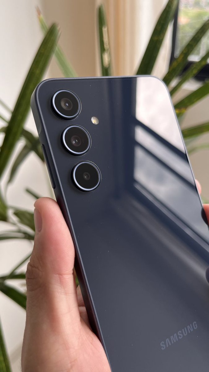 PARCELADINHO AINDA?

Samsung Galaxy A25 5G Dual SIM 128Gb Azul Escuro 6Gb Ram

❌DE: R$1570
🔥POR APENAS: R$934 ate 12x sem juros!

🎟USE O CUPOM: MELIQUINZEOFF

🔗 LINK: mercadolivre.com/sec/1HnSpnK