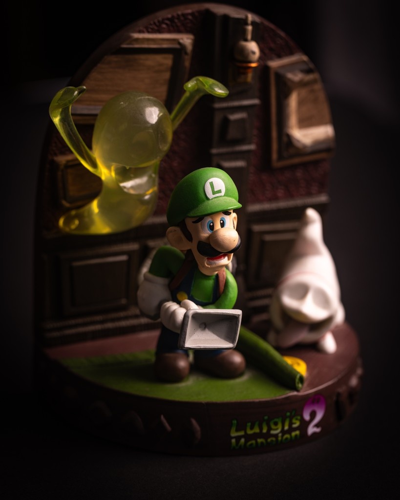 Found my original Luigi’s Mansion 2 diorama from the Year of Luigi (2013)!
Just as the remake drops, this little collectable has reappeared for the HD remake.