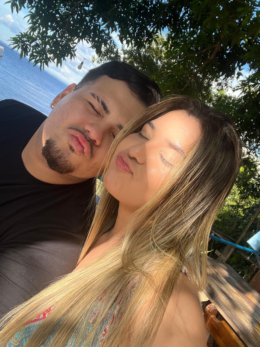 eduxrdo77's tweet photo. Vivendo um sonho do teu lado https://t.co/LUI7AmMxQ4