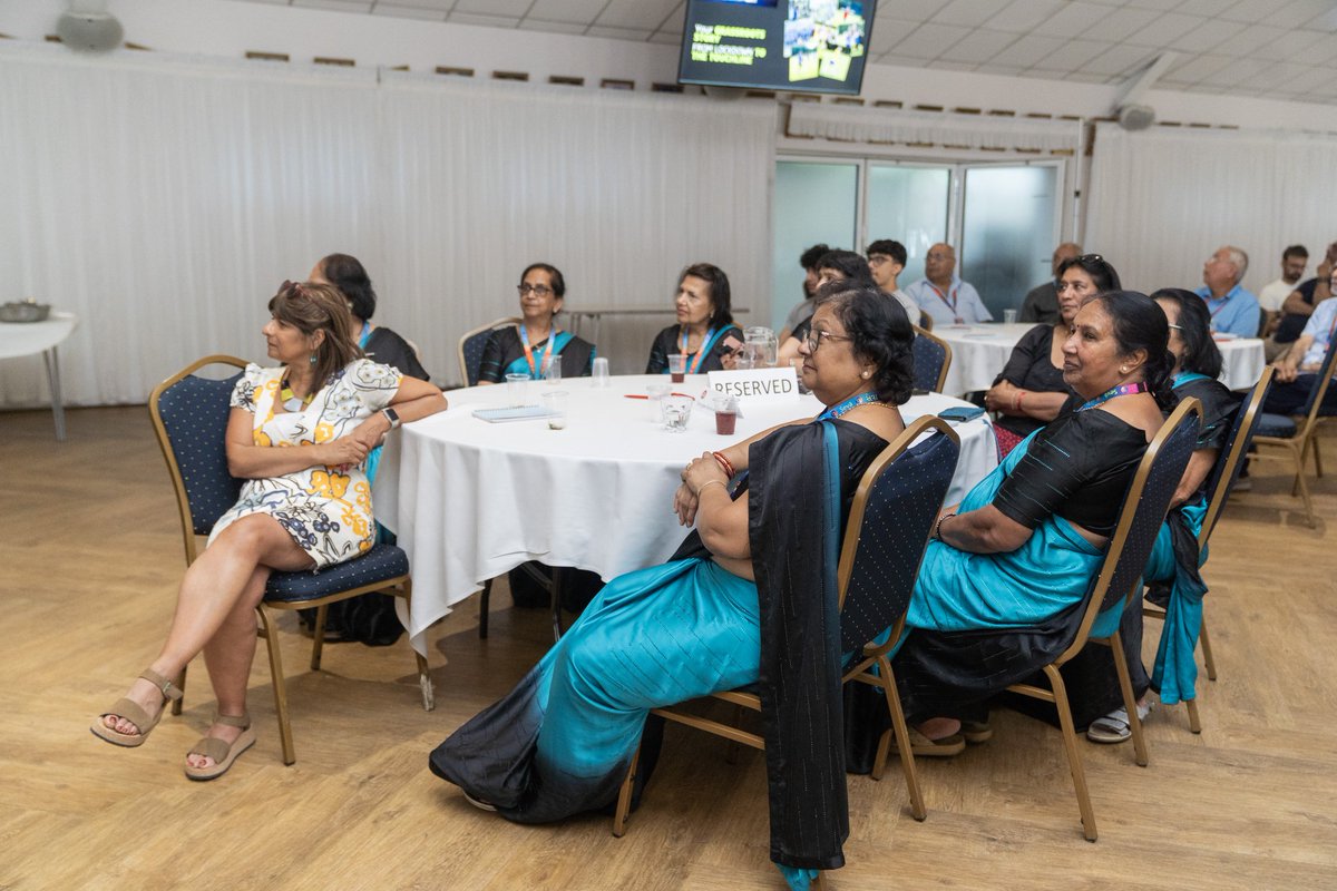 chauhnz's tweet image. Last Wednesday we hosted an amazing event bringing communities together including new fans who found football through their children ⚽️

Stories were shared, role models inspired, and the power of football to unite &amp;amp; uplift was felt by all.

This is why we do it. ❤️ #Football