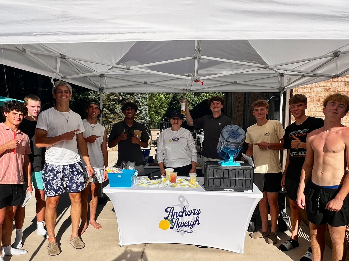 crhs_menssoccer's tweet photo. All campers &amp; their families are invited to the 5th annual alumni match.  Campers can get autographs from their favorite players.  The event raises money for the Henry Kalungi Foundation. Anchors Aweigh Lemonade will be on site to sell their famous drinks to support our program. https://t.co/Xuw30c0u7v