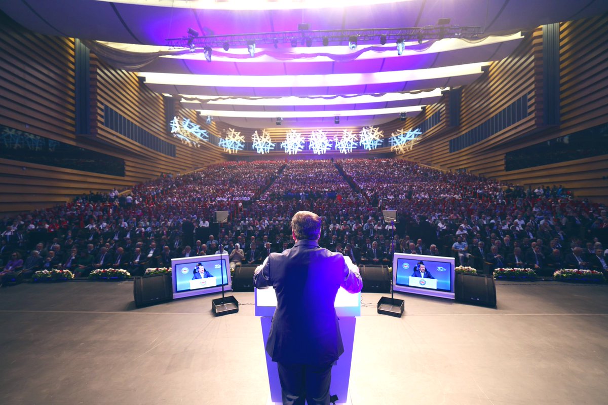 Memur-Sen 30. Yıl Vefa Buluşmamızı Sayın Cumhurbaşkanımızın Teşrifleri ile Gerçekleştirdik

Cumhurbaşkanımız Sayın Recep Tayyip Erdoğan’ın teşrifleriyle gerçekleştirdiğimiz Memur-Sen 30. Yıl Vefa Buluşmasında, misafirlerimizle, konfederasyonumuza emek vermiş yol arkadaşlarımızla,