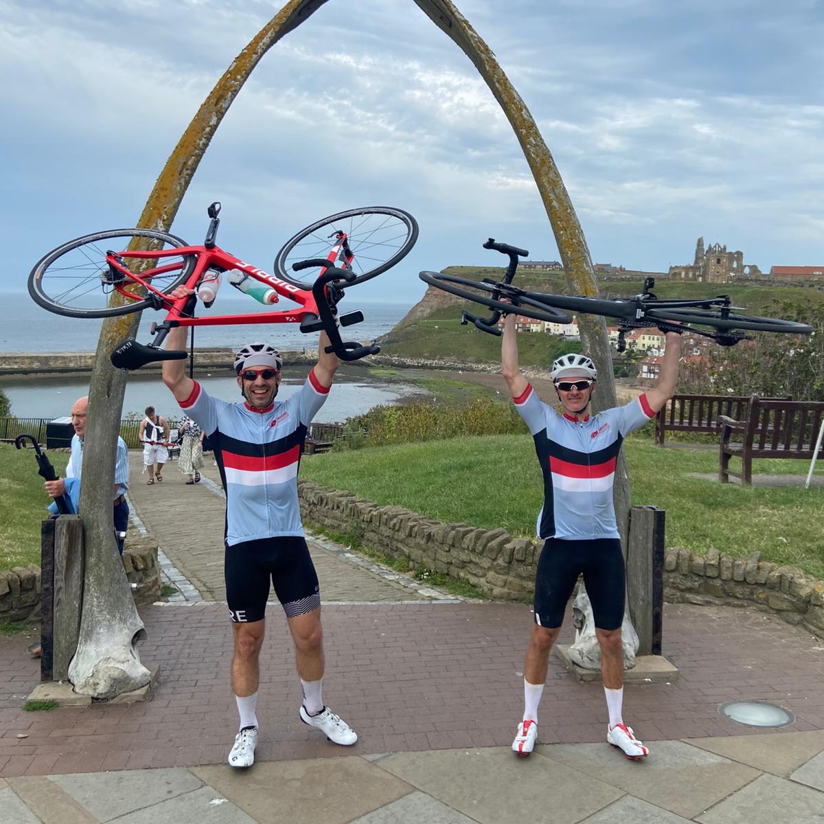 Chessbrookesc's tweet image. Congratulations Mr Caldwell! 🚴

On Saturday, Mr Caldwell conquered the 243km Coast to Coast from Seascale to Whitby in just one day! Raising funds for The Saracens Foundation, who deliver fantastic mentoring in schools across South West Hertfordshire.