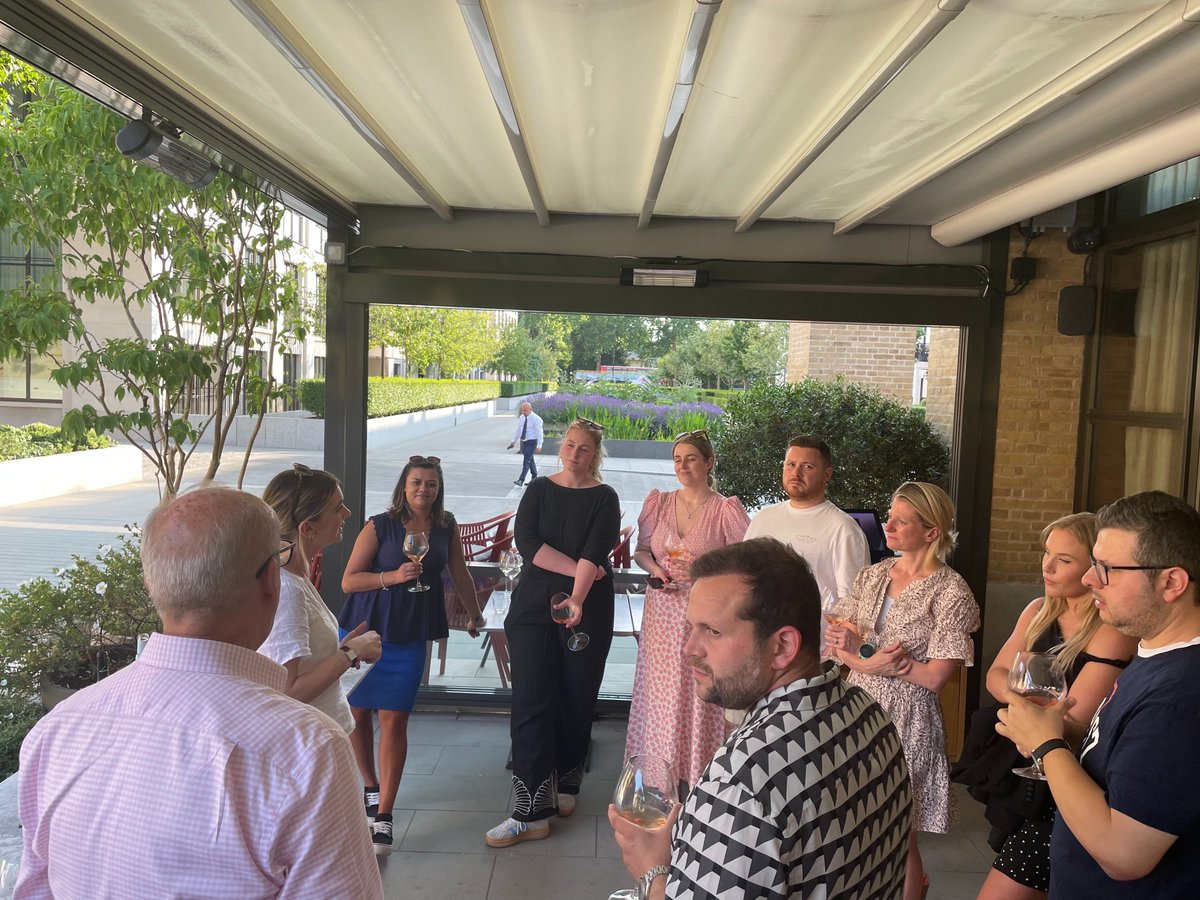 On Thursday, HGEM's Steven and Anna enjoyed the fabulous 𝘚𝘱𝘦𝘦𝘥 𝘞𝘪𝘯𝘦 𝘛𝘢𝘴𝘵𝘪𝘯𝘨 event hosted by Hospitality Titans &amp; SevenRooms 🍷

A huge thank you to the teams behind this event, including the fantastic wine experts😊

#HGEM #HospitalityNetworking