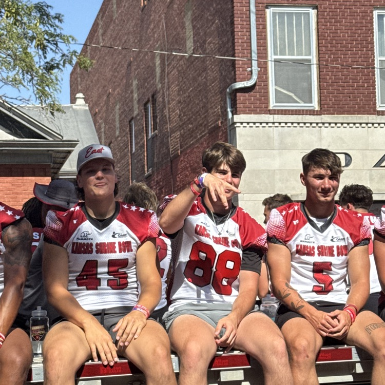 Graduate Cole McGrath represented Ottawa High School at the 2025 Shriners Bowl and activities this past week culminating in an East vs West game Saturday! #CyclonePride