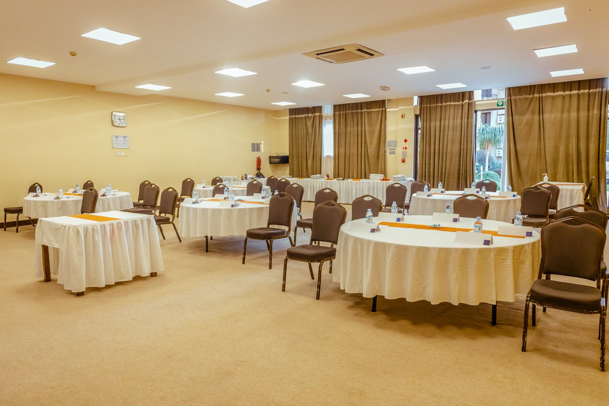 Elevate your next meeting with our Conference Package🍴💼 

Enjoy a full day for $43 or half day for $35 per person, including venue hire, tea/coffee, savory snacks, water, a sumptuous buffet lunch with a soft drink &amp; audio-visual equipment. 

Book today &amp; get discounts when you