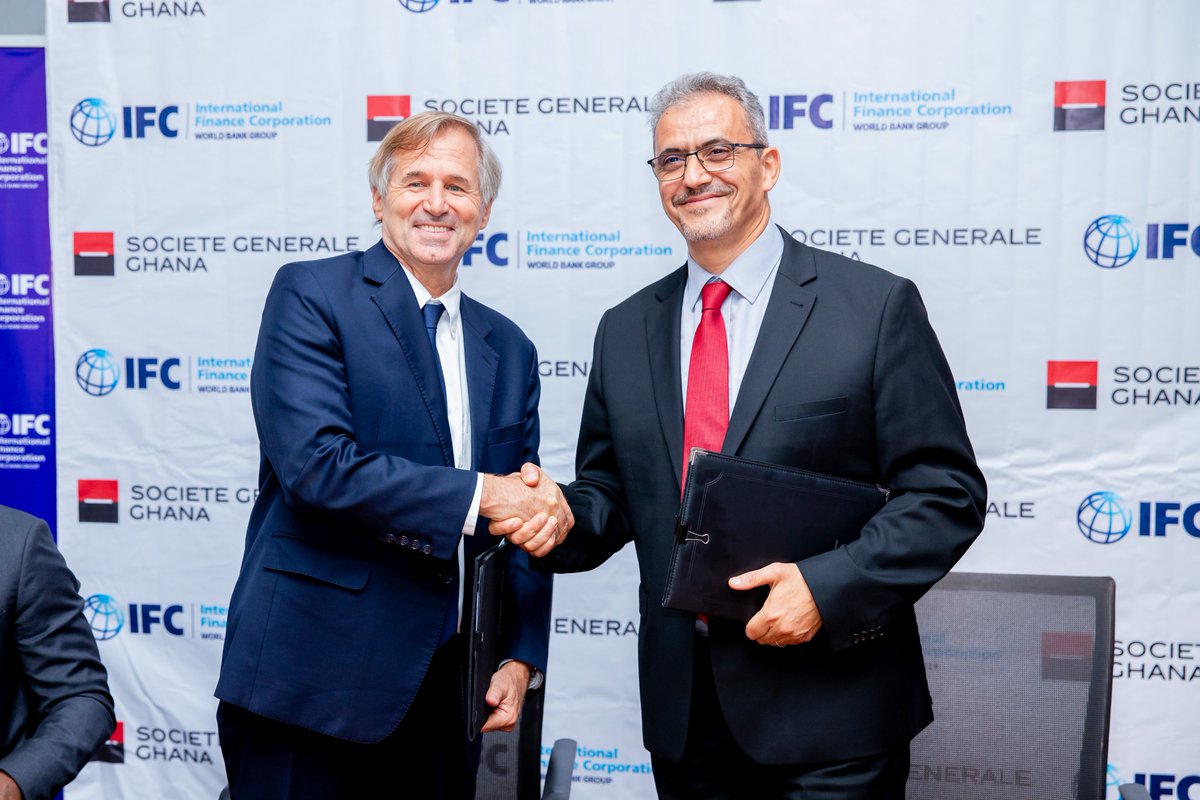 .<a href="/IFC_org/">IFC</a> is partnering with <a href="/SG_Ghana/">Societe Generale Ghana</a> to boost #cocoa sector financing with a new $40M risk-sharing facility. The funding will support supply chains, jobs, and sustainable sourcing and will strengthen #Ghana’s global competitiveness. 
👉wrld.bg/s96650WcUsY