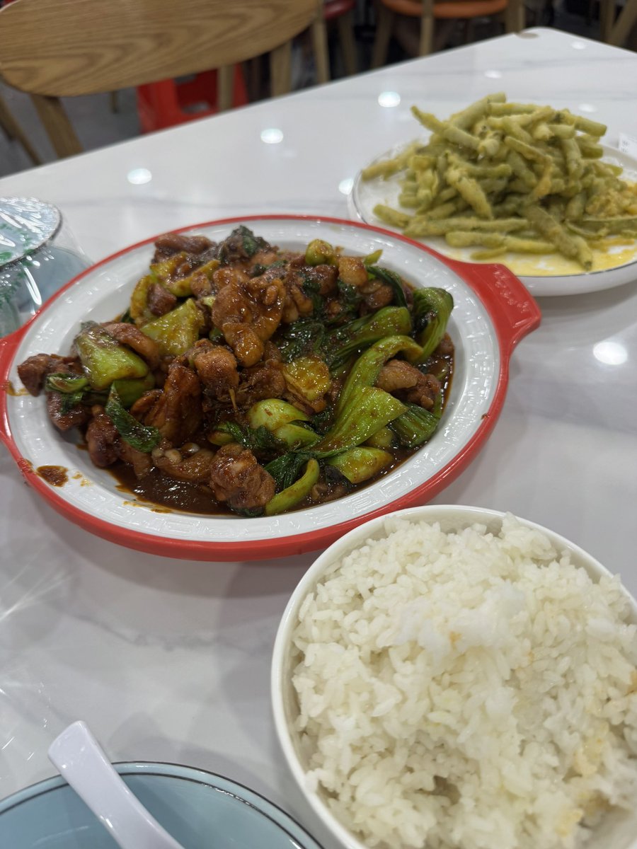 福利姬小南一（京津冀）分享的黄推图片2 - 网红私拍内容